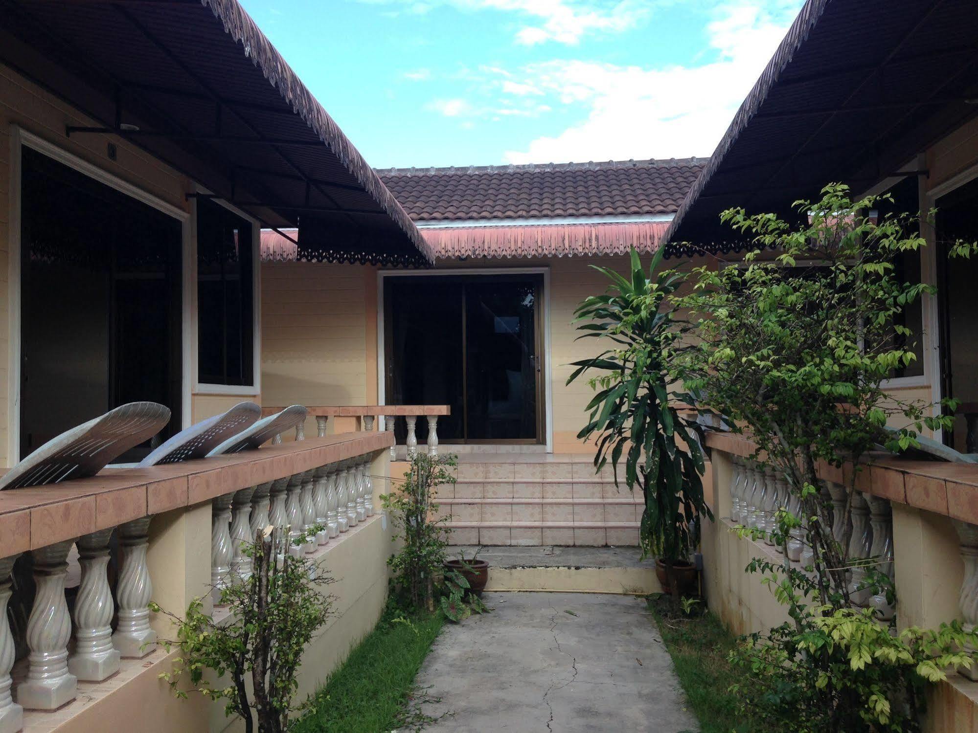 Naiyang Cottage Nai Yang Beach 외부 사진